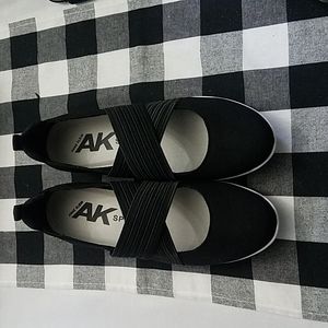 AK Sport Zansa Shoes